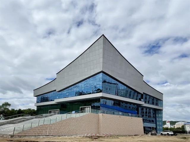 內蒙古扎蘭屯市烏蘭牧騎劇場